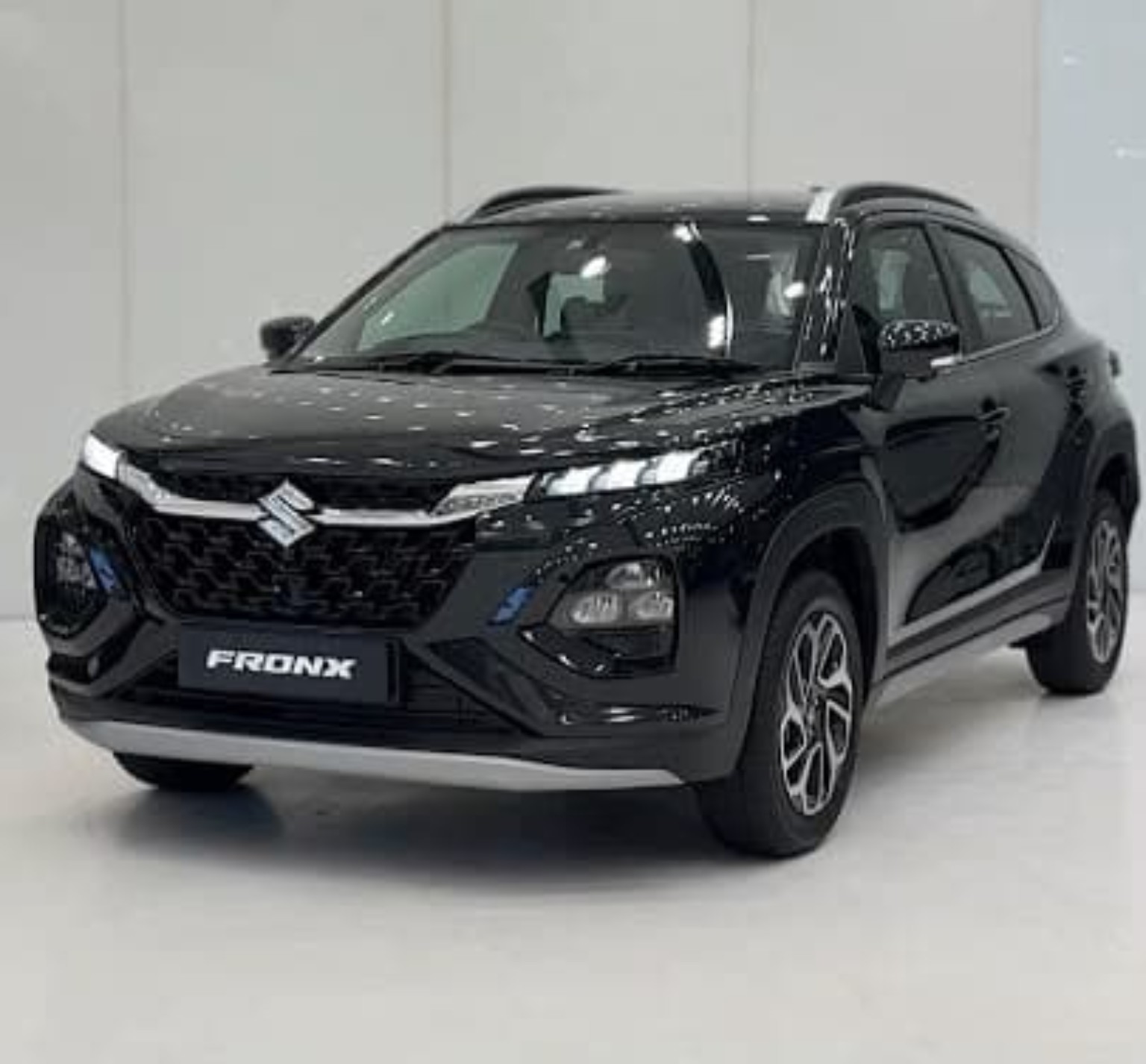 Black Maruti Suzuki Fronx